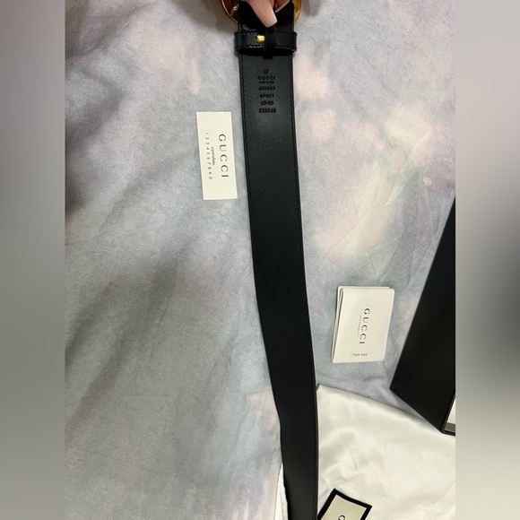 Women Gucci belt like new only use 3 times no damaged - Picture 3 of 7